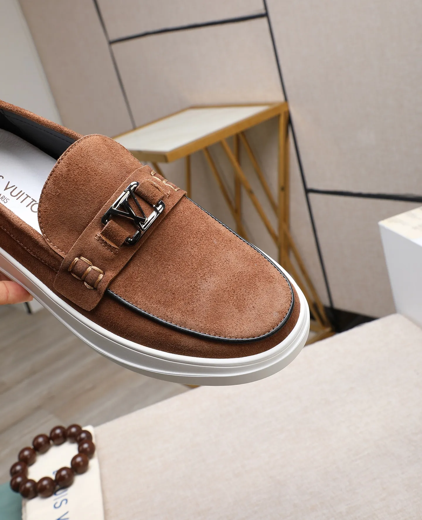 Men's shoes 💰440 📛📛【LOUIS VUITTON】Louis Vuitton official website synchronized new products 👟Milan fashion catwalk style 🇰🇾🇰🇾LV family logo, celebrity style, a must-have for fashionistas ⚠️First-layer calfskin ➕Genuine leather lining ➕Official website original version special outsole 👞Number 38-44